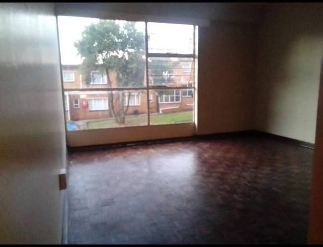 2 BEDROOM PROPERTY TO RENT IN FLORIDA PARK